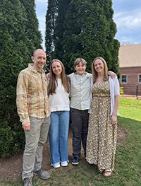Jeff & Heather Portaro & daughter Alaina & son Grayson
