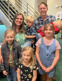 Jeshua & Lauren Jolly & Children 